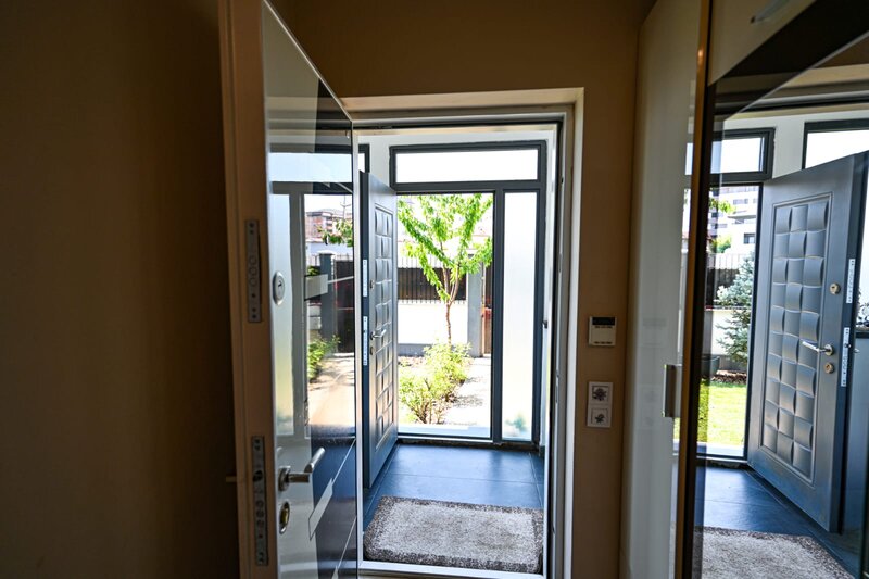 Chiajna, Penny Apeductului, casa individuala, cu 5 camere, P+1, an 2015