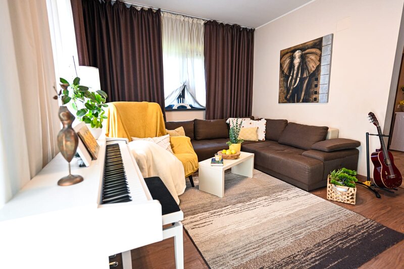 Chiajna, Penny Apeductului, casa individuala, cu 5 camere, P+1, an 2015